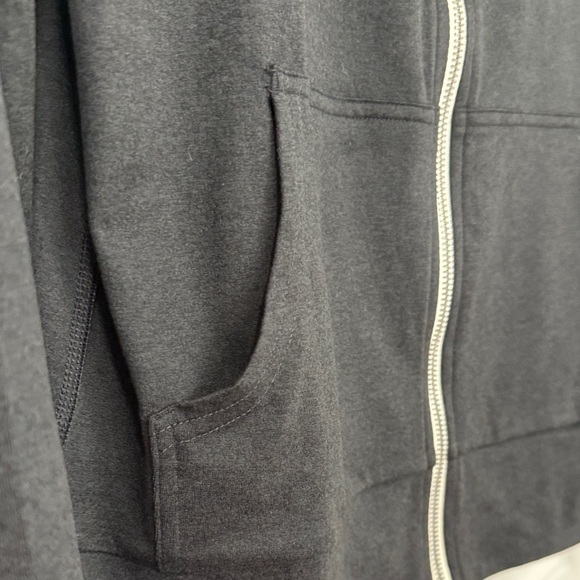 Vuori NWT Halo Performance Hoodie 2.0 - Size XS - Picture 7 of 9